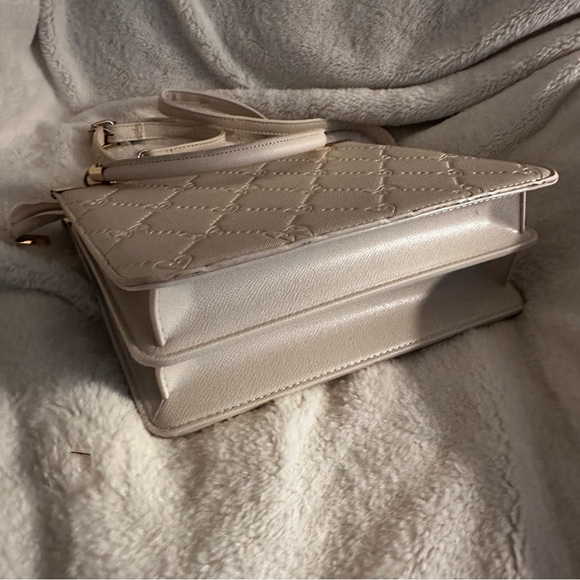 Crossi Beige Crossbody Bag: NWT - Picture 9 of 13